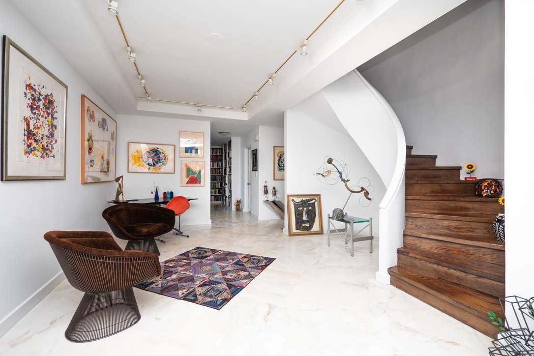 870 United Nations Plaza PH 37/38B Beekman Place New York NY 10017