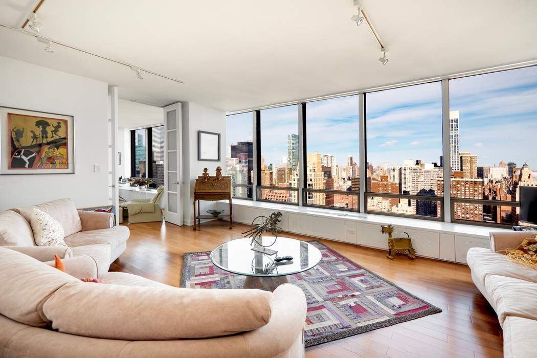 870 United Nations Plaza PH 37/38B Beekman Place New York NY 10017