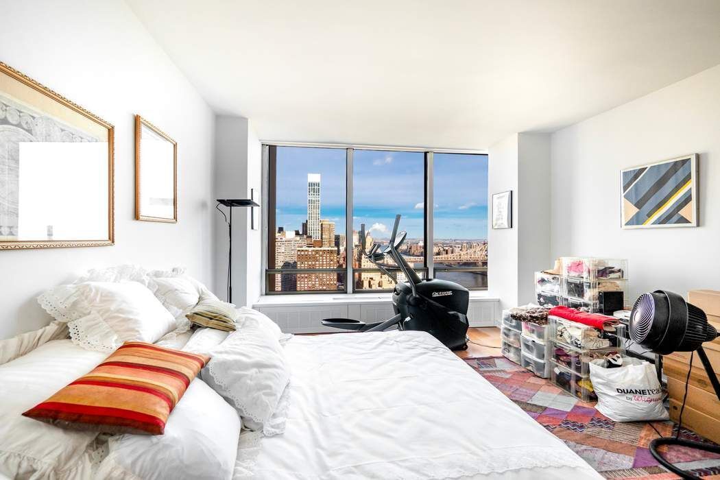 870 United Nations Plaza PH 37/38B Beekman Place New York NY 10017