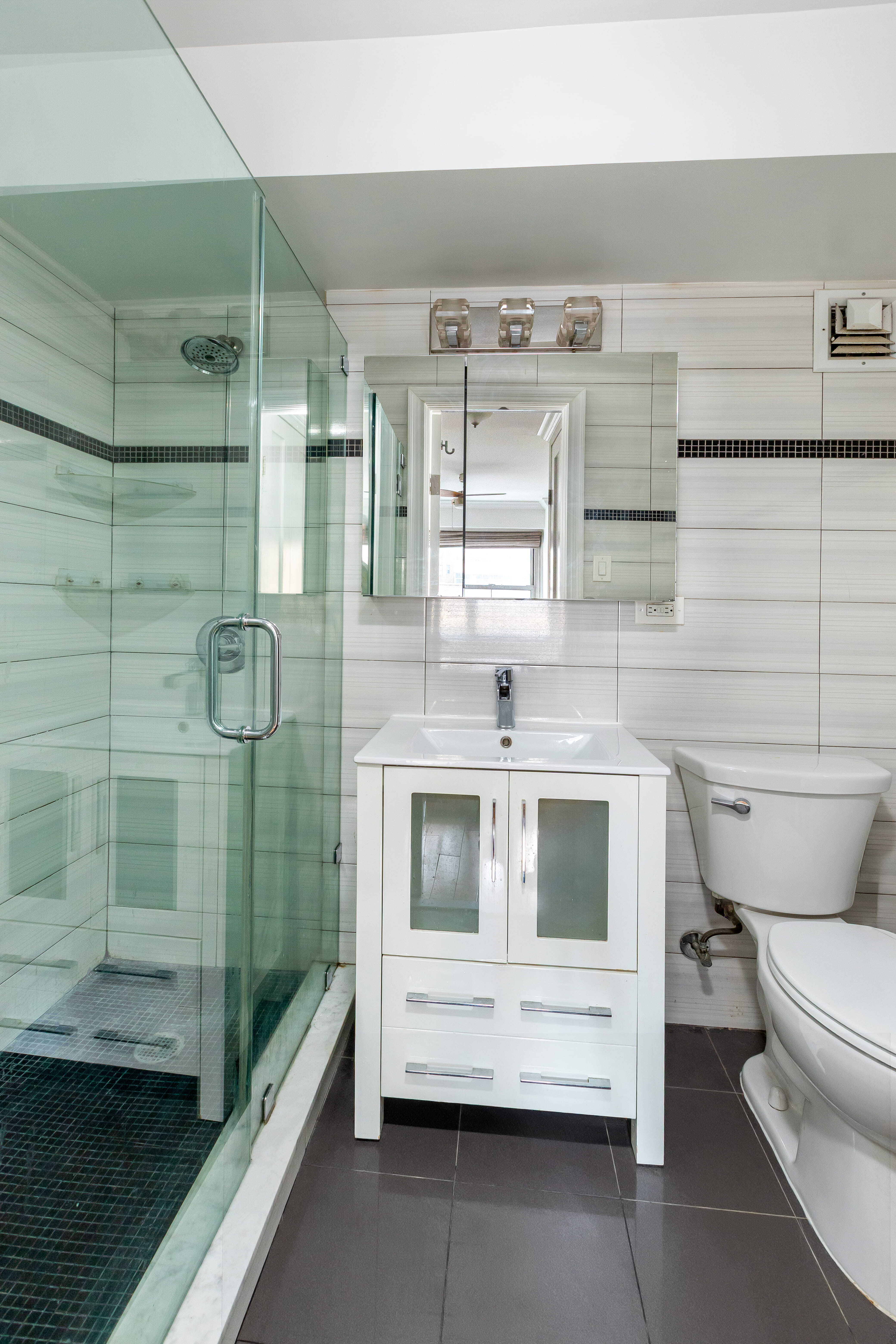 153 East 57th Street Midtown East New York NY 10022