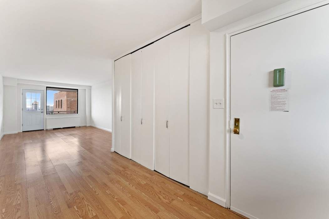 4705 Henry Hudson Parkway West 15G Riverdale Bronx NY 10471