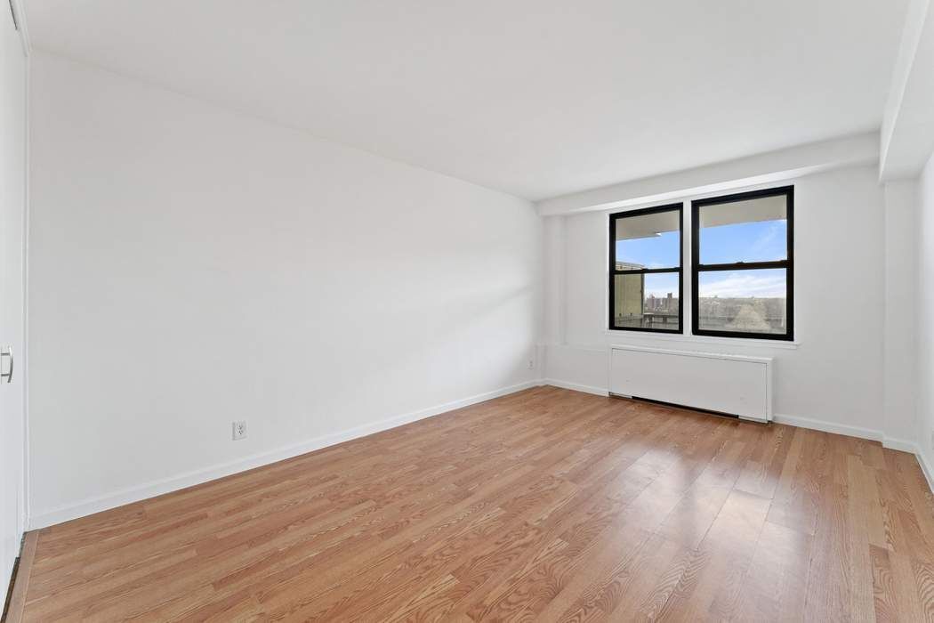 4705 Henry Hudson Parkway West 15G Riverdale Bronx NY 10471