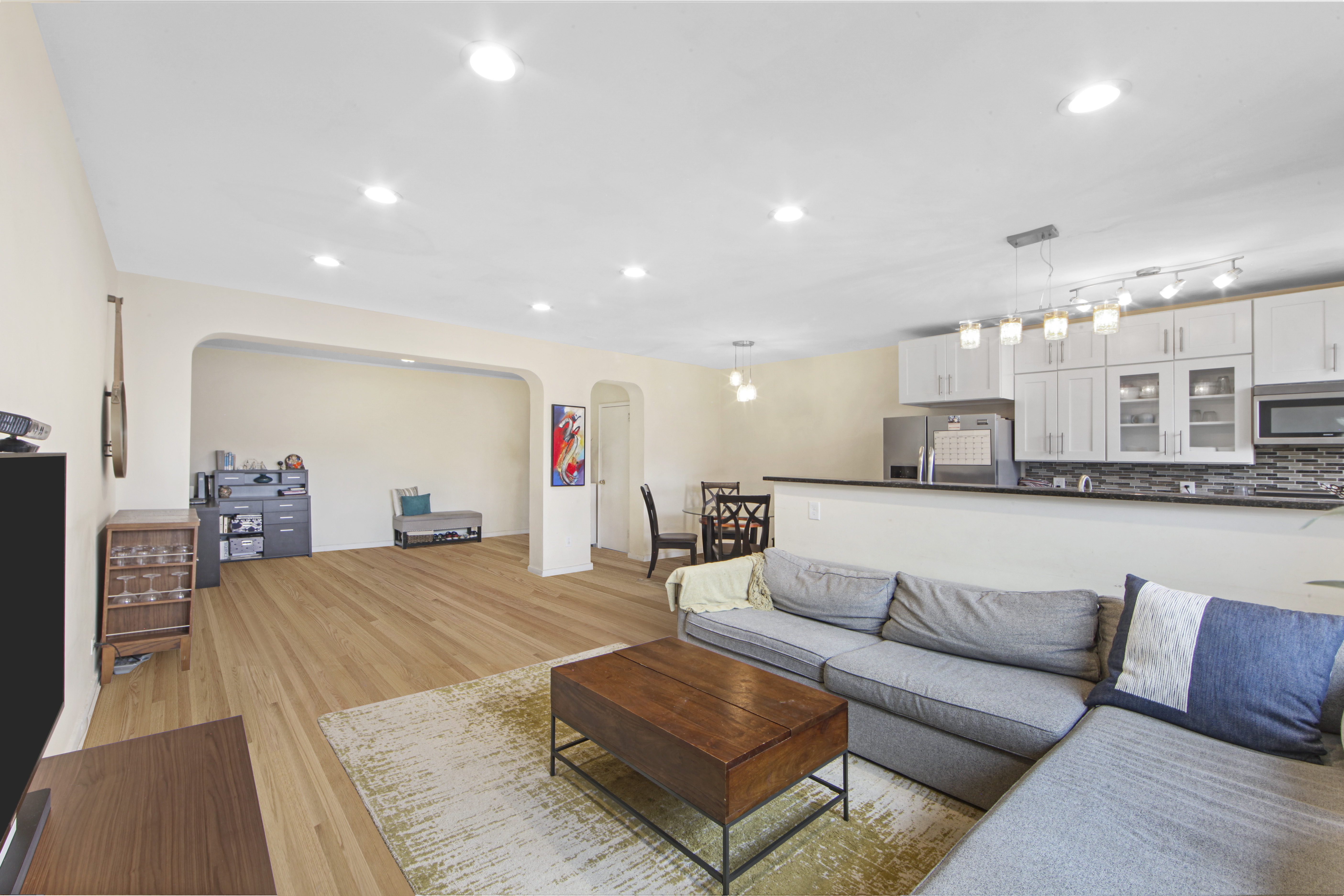 67-71 Yellowstone Blvd. 7/B Forest Hills Queens NY 11375