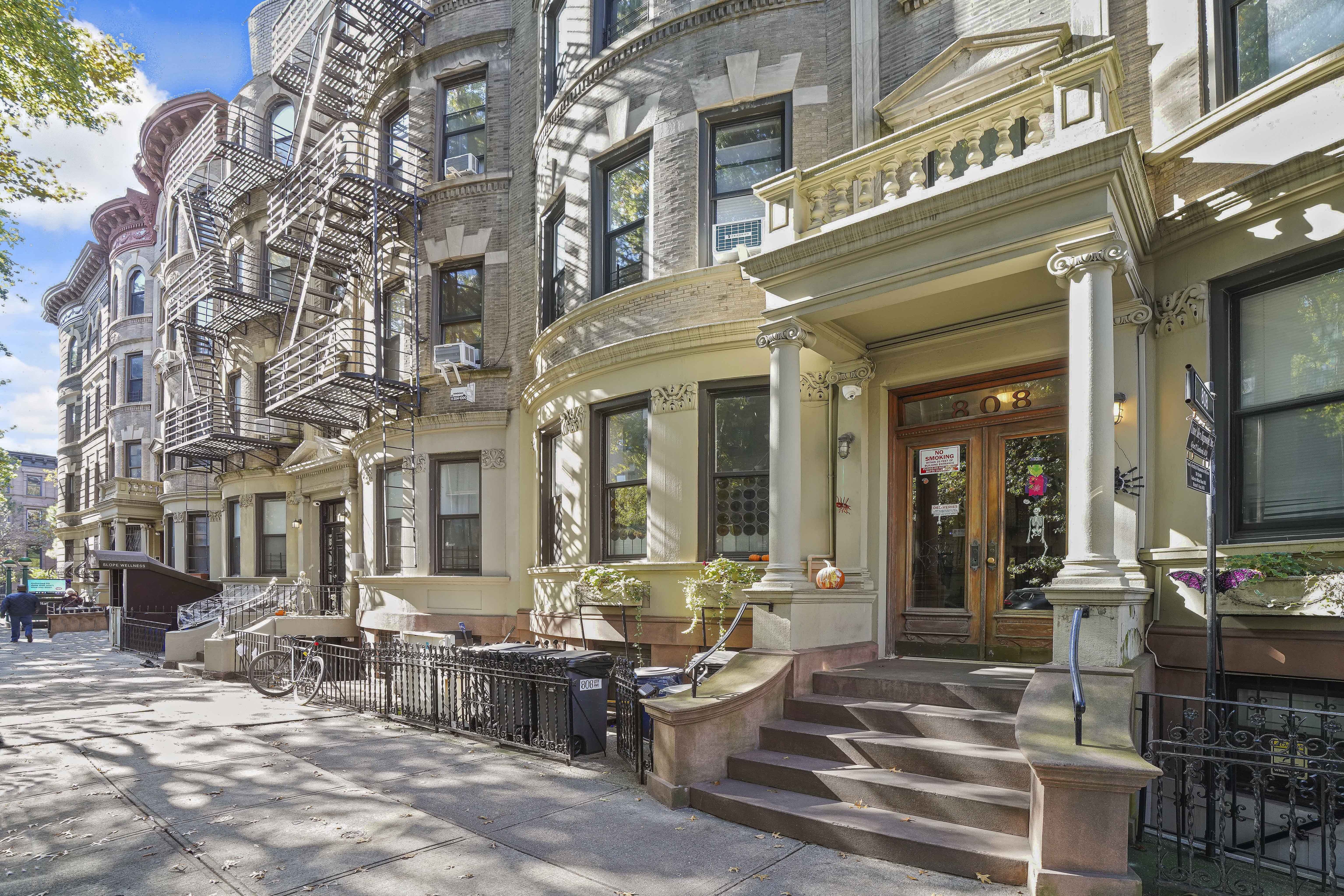 808 8th Avenue 3L Park Slope Brooklyn NY 11215