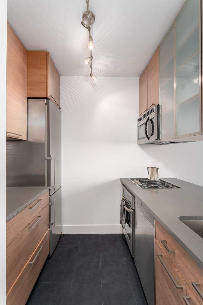 300 East 85th Street 404 Upper East Side New York NY 10028