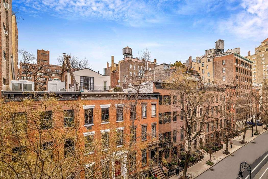 52 West 9th Street Greenwich Village New York NY 10011