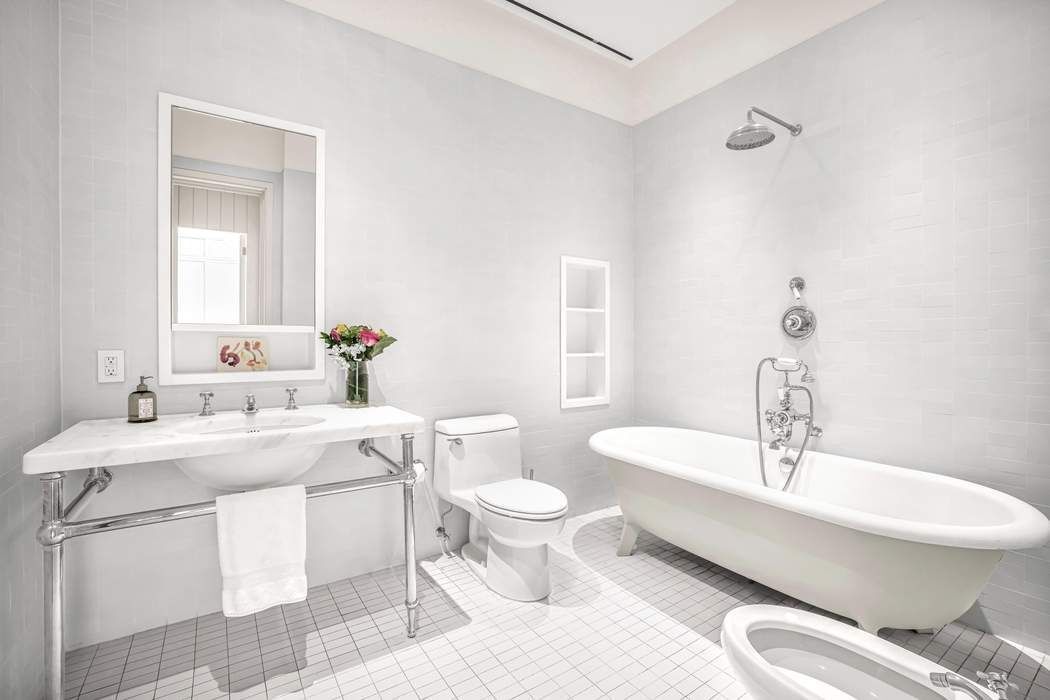 52 West 9th Street PH Greenwich Village New York NY 10011