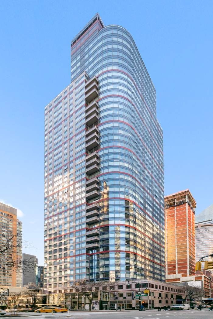 250 East 54th Street 36D Turtle Bay New York NY 10022