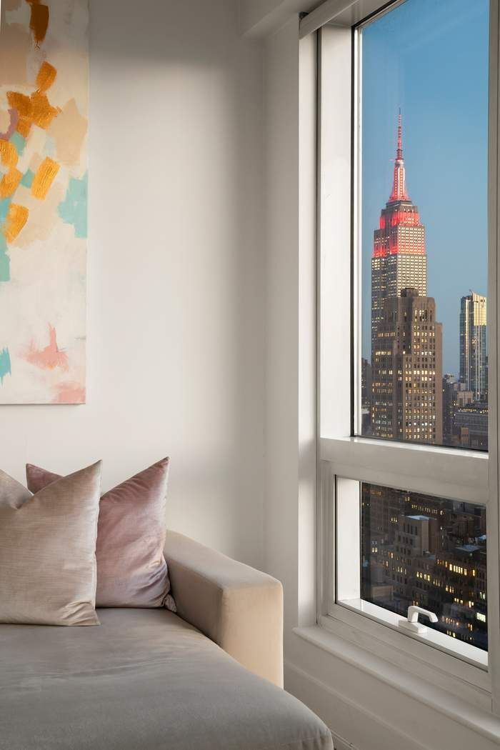 350 West 42nd Street 44H Clinton New York NY 10036