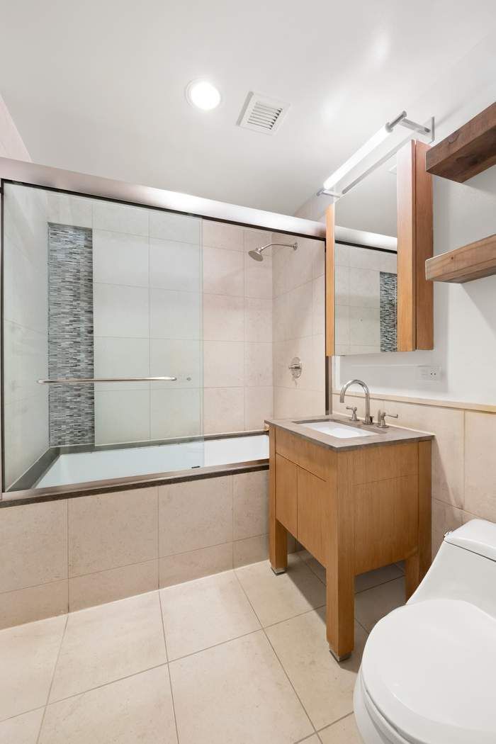 350 West 42nd Street 44H Clinton New York NY 10036