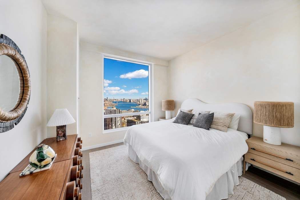 138 Willoughby Street 48A Downtown Brooklyn NY 11201