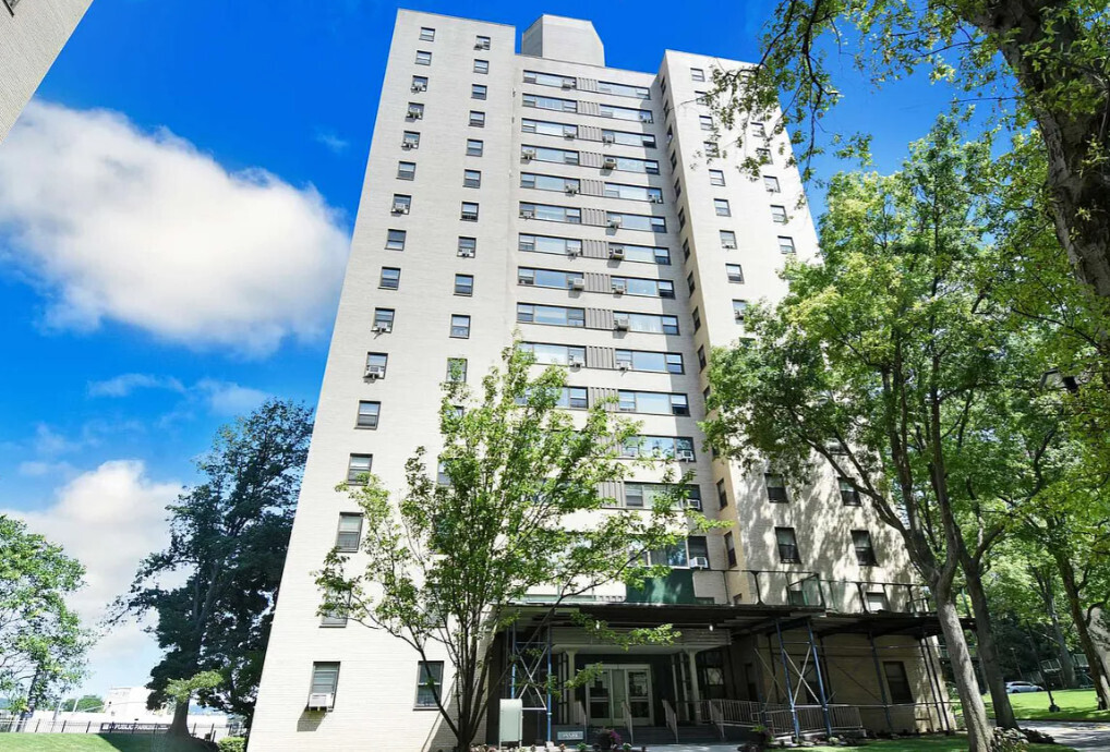 2 Fordham Hill Oval 16B Fordham Bronx NY 10468