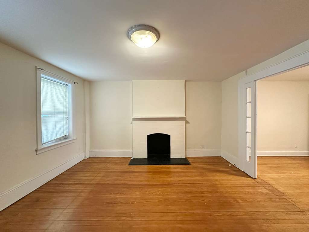 51-19 34th Street Long Island City Queens NY 11101