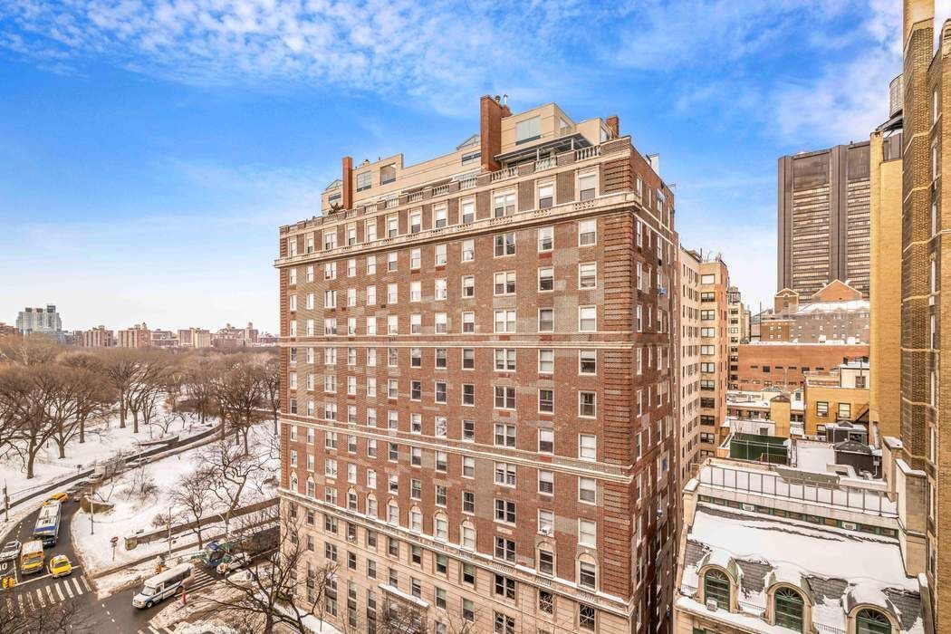 8 East 96th Street Carnegie Hill New York NY 10128