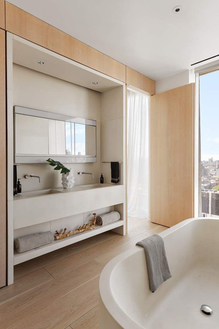 215 Chrystie Street 28E Lower East Side New York NY 10002