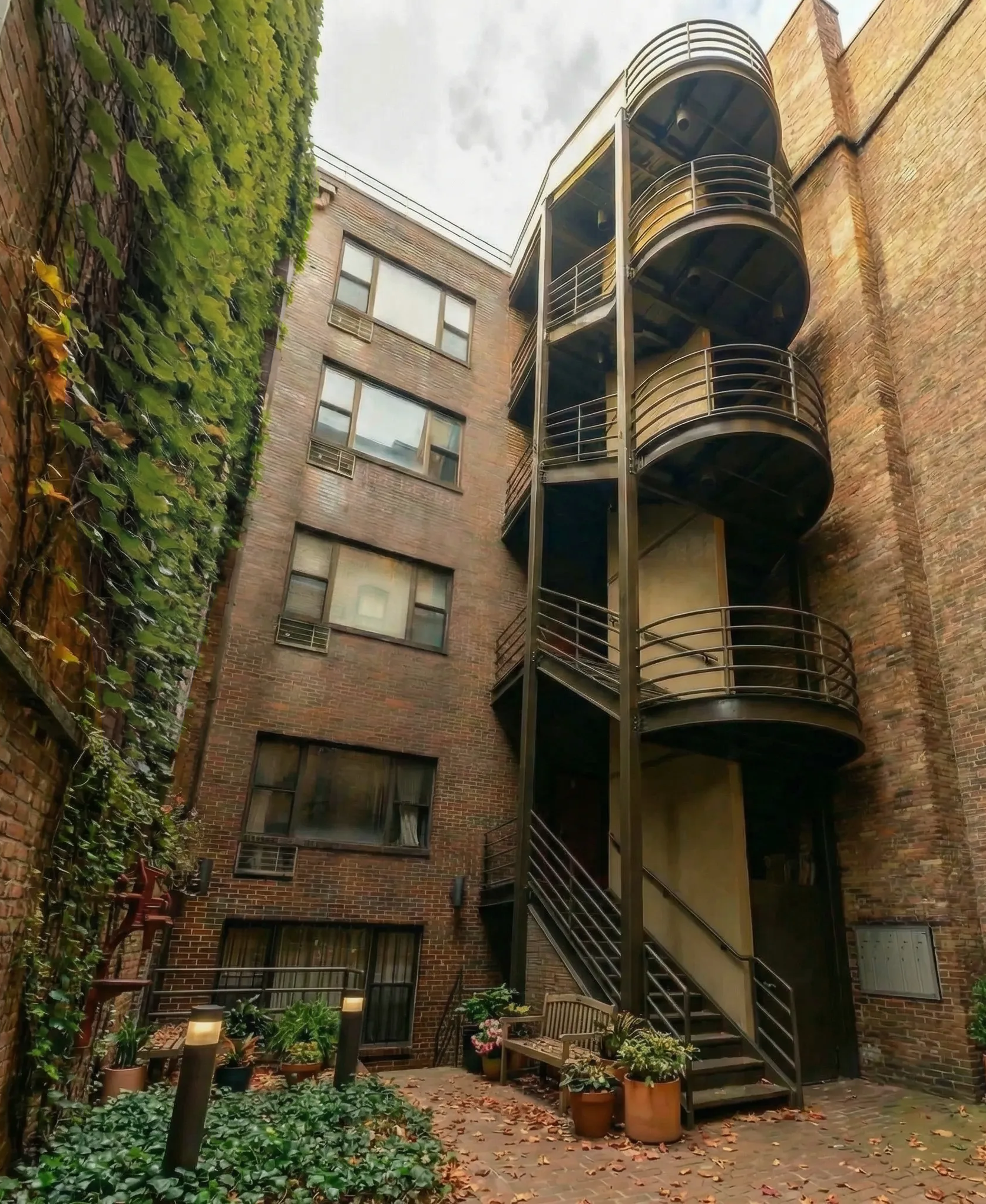 681 Greenwich Street 1 W. Greenwich Village New York NY 10014