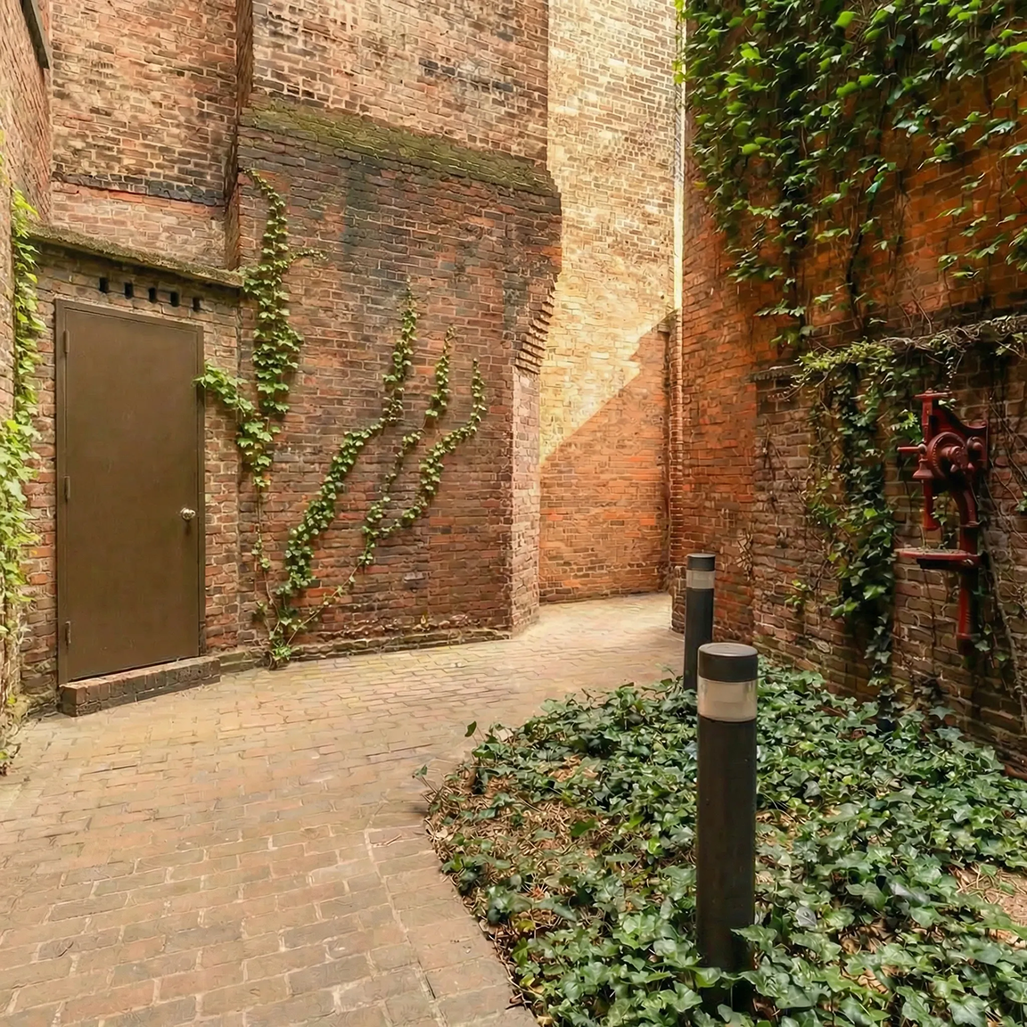 681 Greenwich Street 1 W. Greenwich Village New York NY 10014