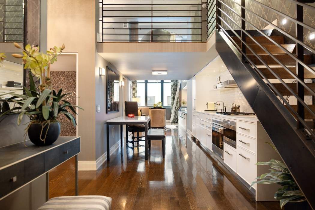 421 Hudson Street 420 W. Greenwich Village New York NY 10014