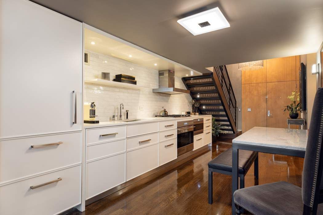 421 Hudson Street 420 W. Greenwich Village New York NY 10014