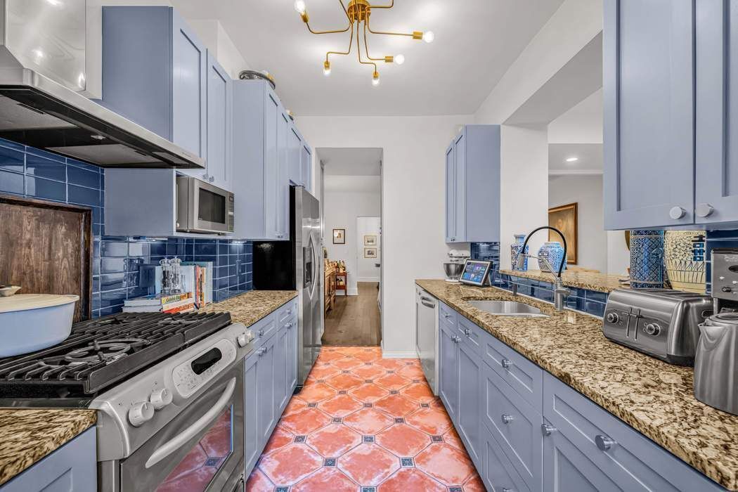 266 West 77th Street 1 Upper West Side New York NY 10024