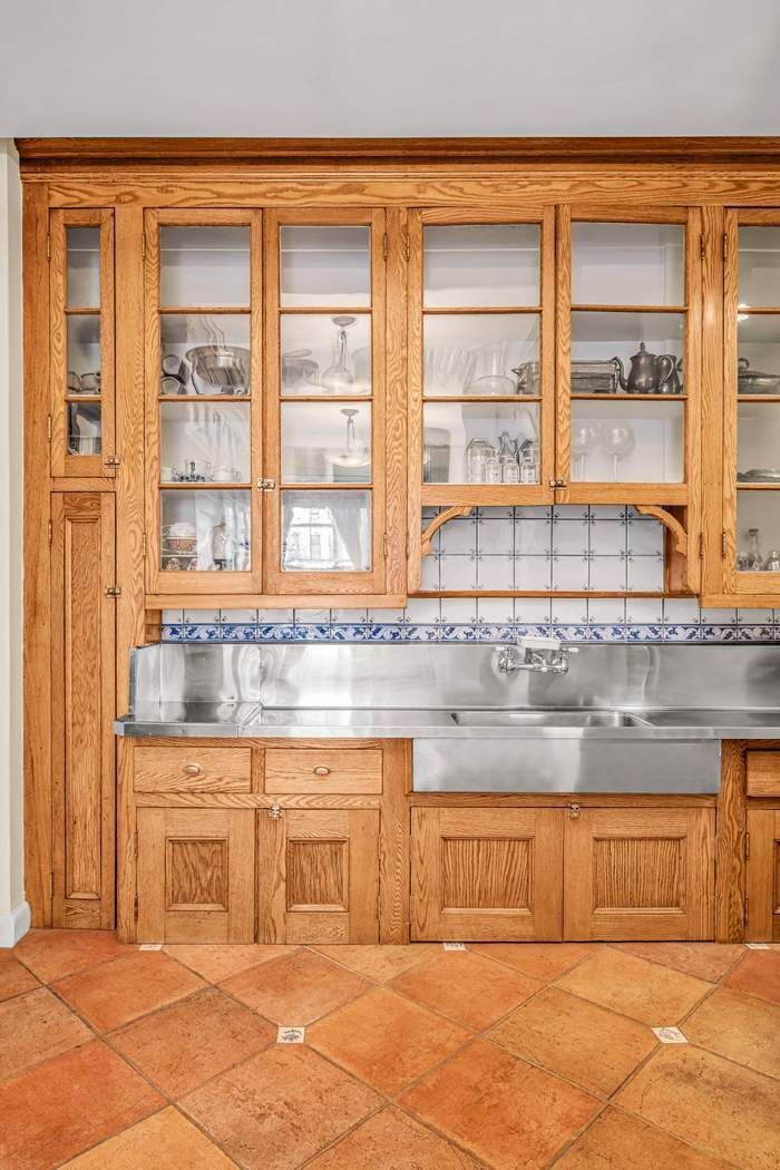 830 Park Avenue 5/6C Upper East Side New York NY 10021