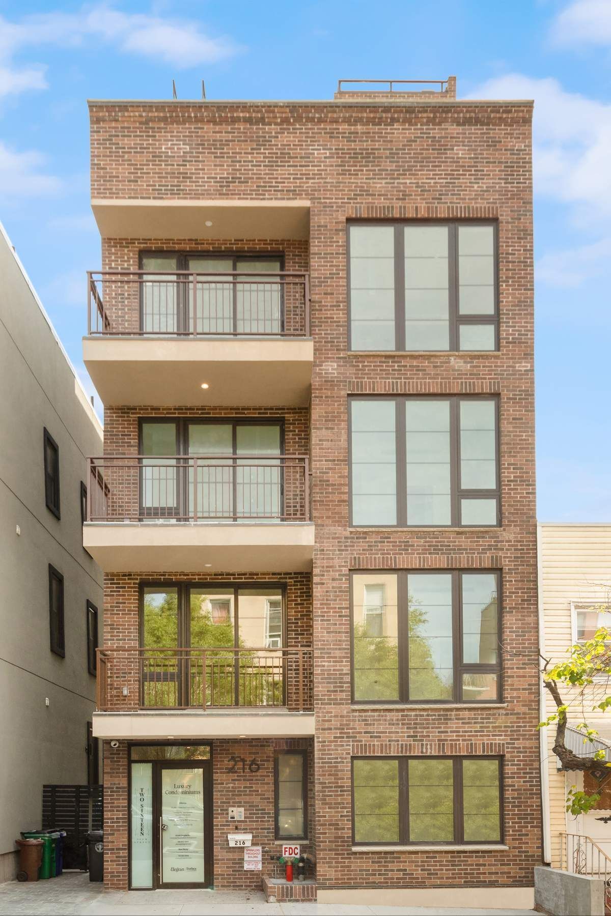 216 20th St UNIT&nbsp;1B, Brooklyn, NY, 11232