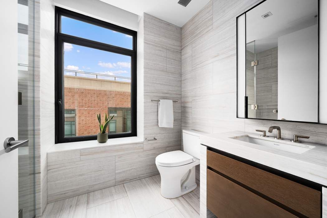 555 West 22nd Street Chelsea New York NY 10011