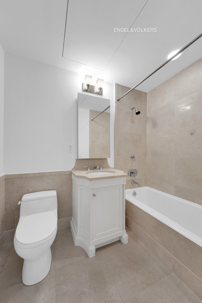 15 Central Park West 8B Central Park West New York NY 10023