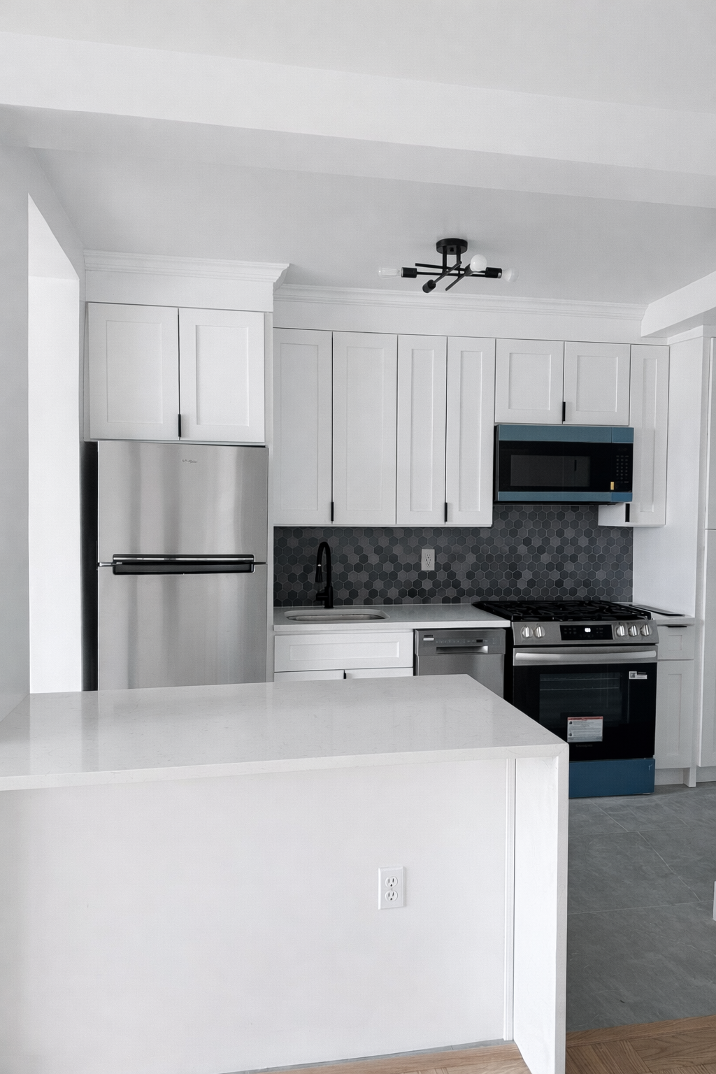 3 Fordham Hill Oval 7b Fordham Bronx NY 10468