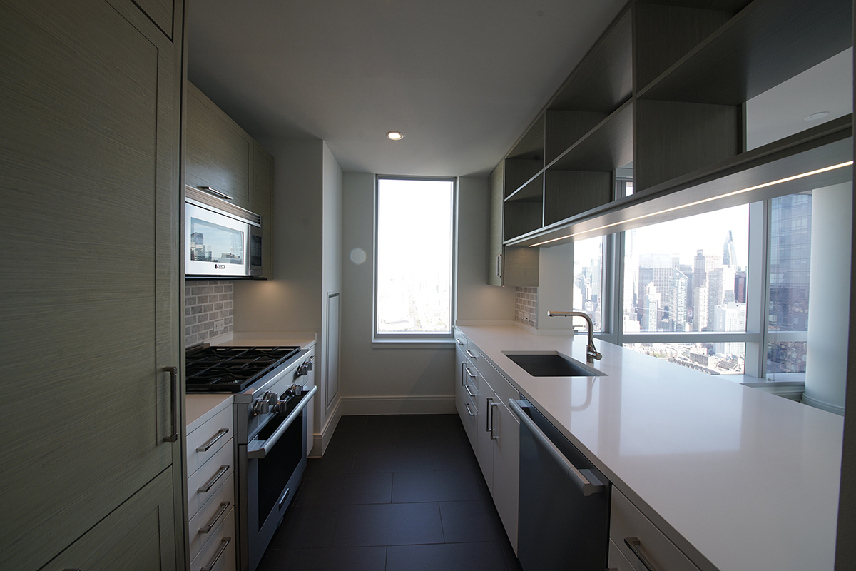 1 BEDROOM enlargeable-image