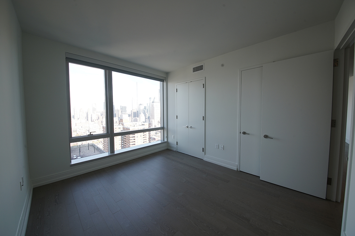 1 BEDROOM enlargeable-image