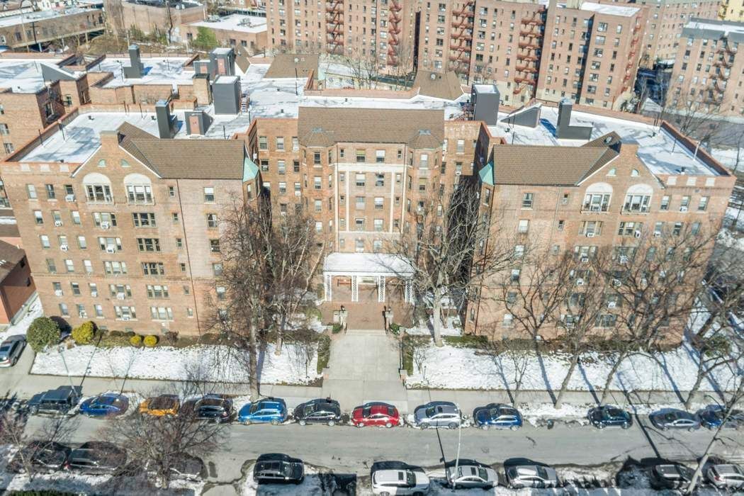 84-51 Beverly Road 1A Kew Gardens Queens NY 11415