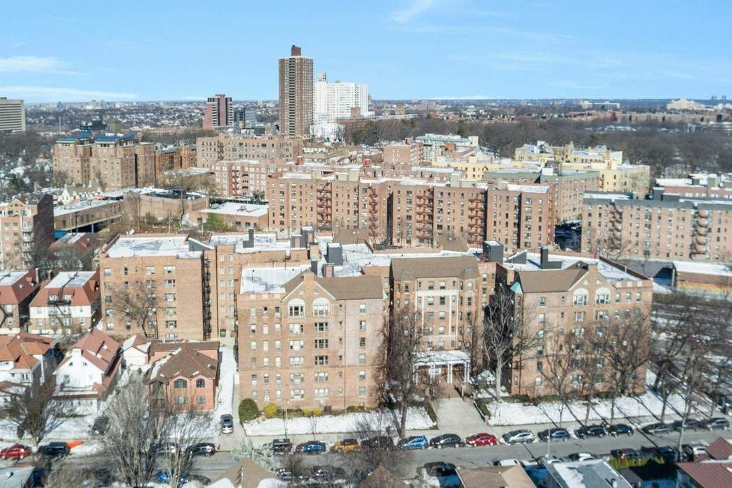 84-51 Beverly Road 1A Kew Gardens Queens NY 11415