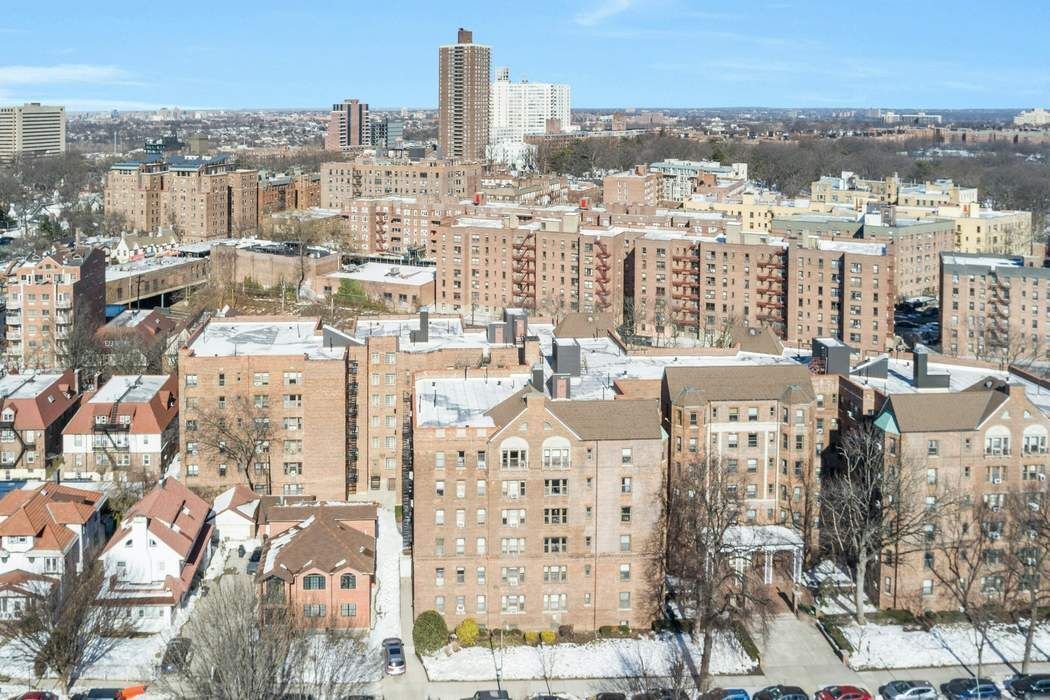 84-51 Beverly Road 1A Kew Gardens Queens NY 11415