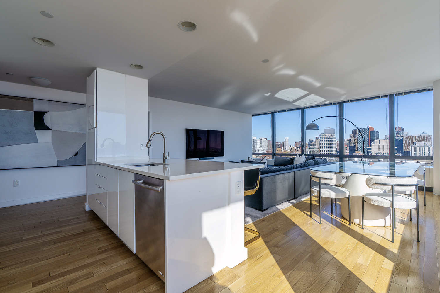 1113 York Avenue 29B Upper East Side New York NY 10065