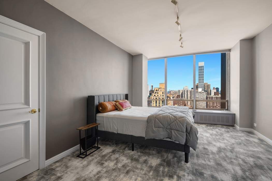 860 United Nations Plaza PH 37/38B Beekman Place New York NY 10017