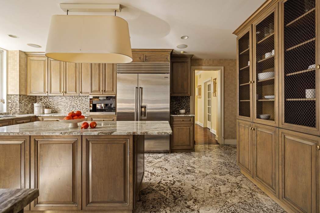 21 East 87th Street Carnegie Hill New York NY 10128