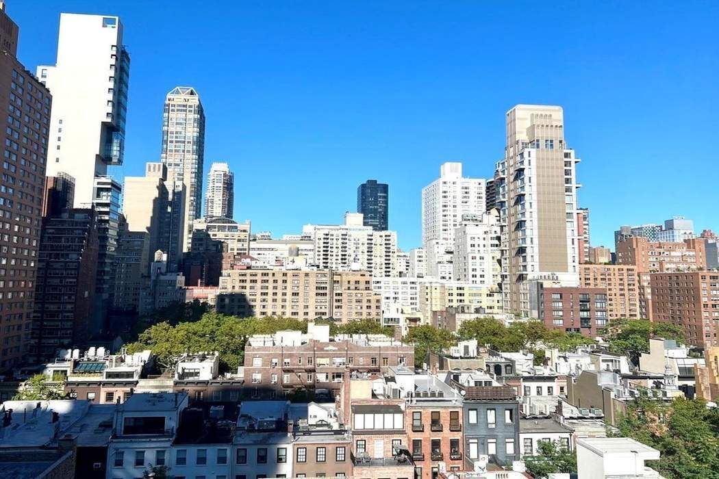 220 East 60th Street 14J Upper East Side New York NY 10022