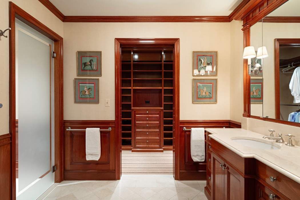 10 Gracie Square 3/4C Upper East Side New York NY 10028