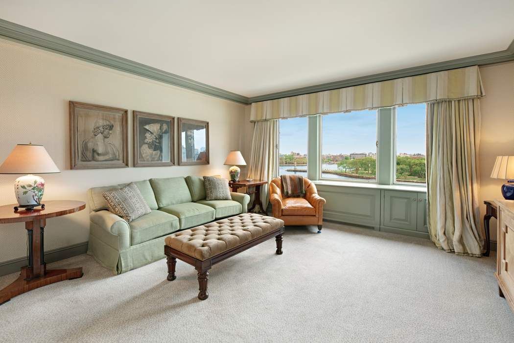 10 Gracie Square 3/4C Upper East Side New York NY 10028