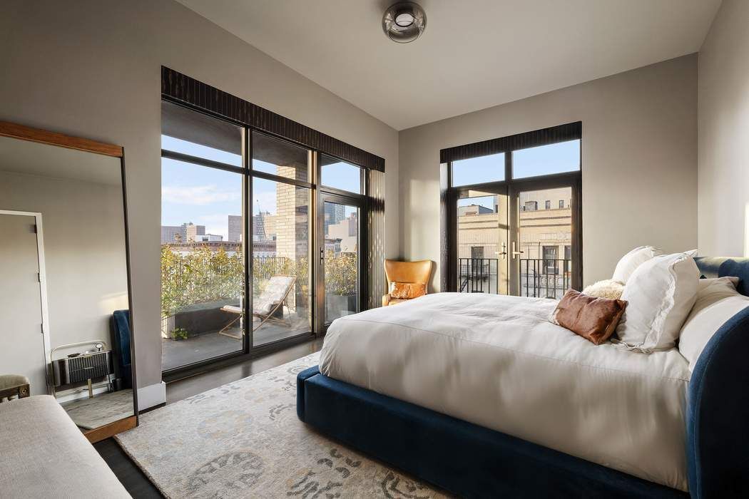 17 Convent Avenue Penthouse B West Harlem New York NY 10027