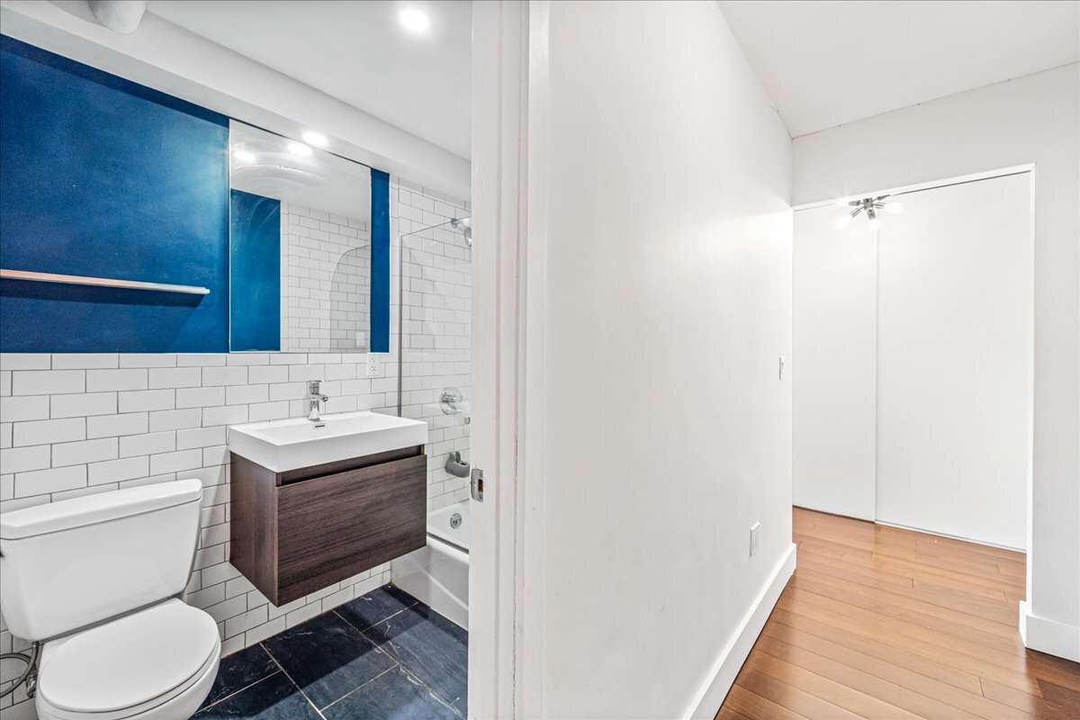 70-20 108th Street 9M Forest Hills Queens NY 11375