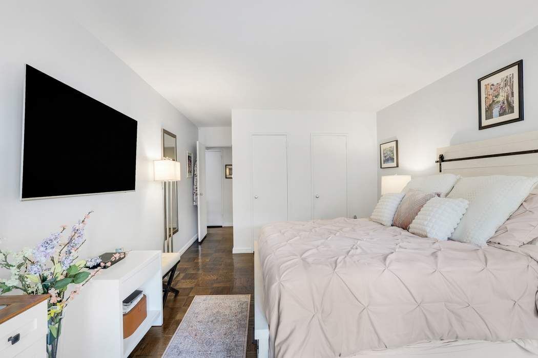 165 West End Avenue 21H Lincoln Square New York NY 10023