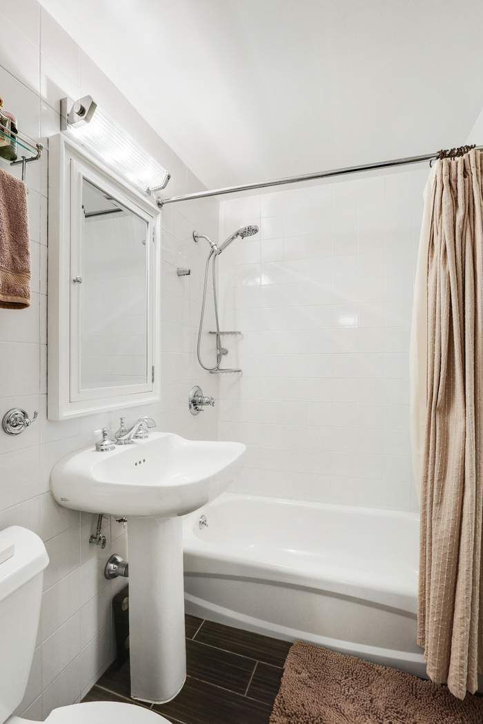 165 West End Avenue 21H Lincoln Square New York NY 10023