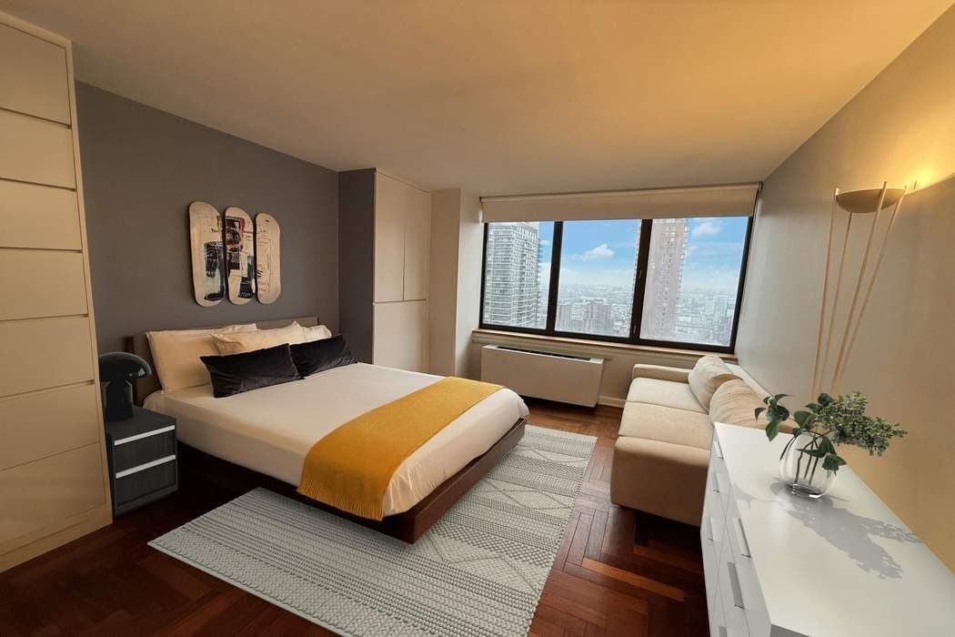 422 East 72nd Street 33A Upper East Side New York NY 10021