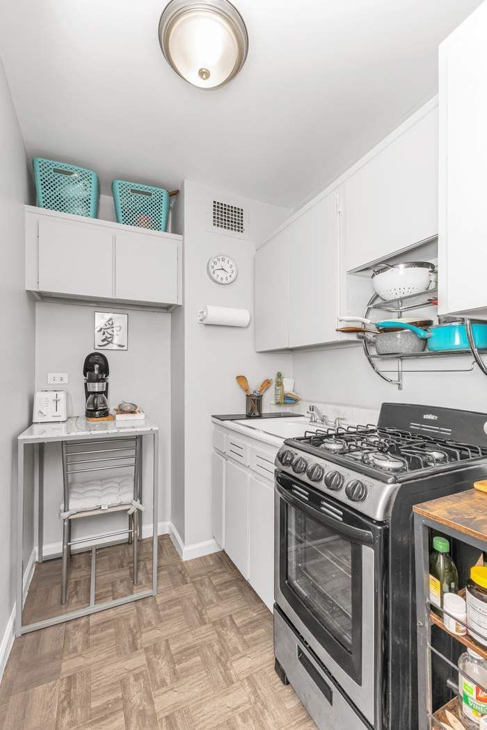 201 East 37th Street 3F Murray Hill New York NY 10016