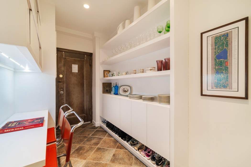 16 West 77th Street 5E Upper West Side New York NY 10024