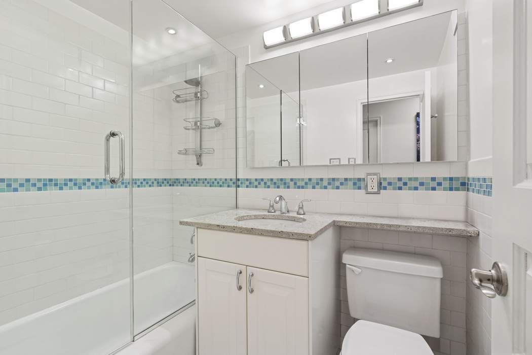 301 East 75th Street 19B Upper East Side New York NY 10021