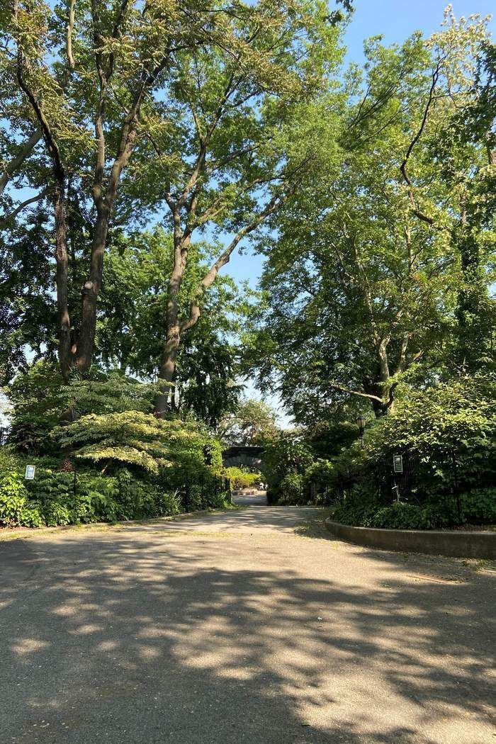 407 East 87th Street 2C Upper East Side New York NY 10128