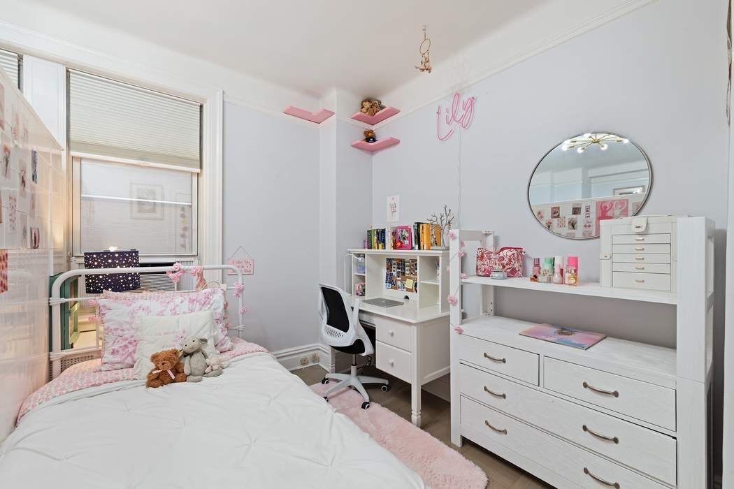 522 West End Avenue 2B Upper West Side New York NY 10024